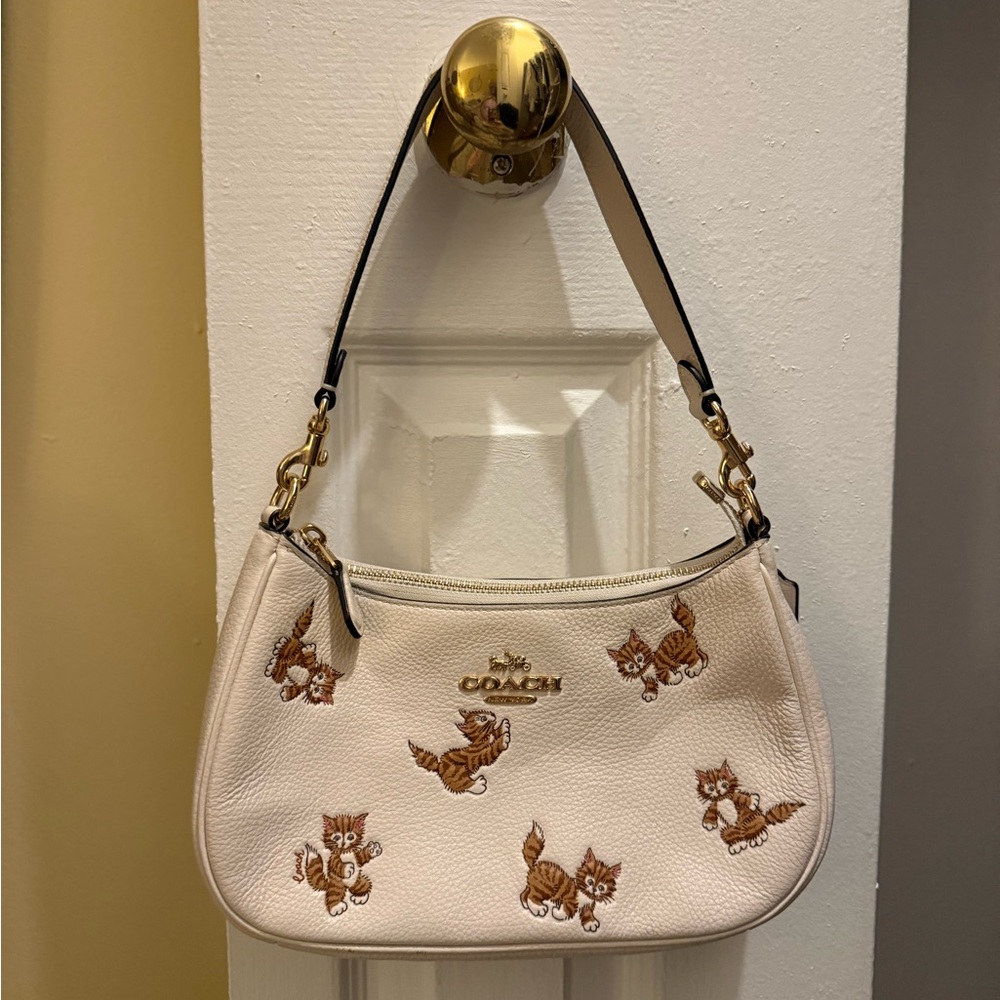 Coach Kitten Purse